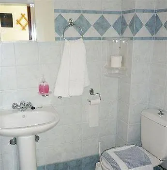 Maria And Apartamento Charaki